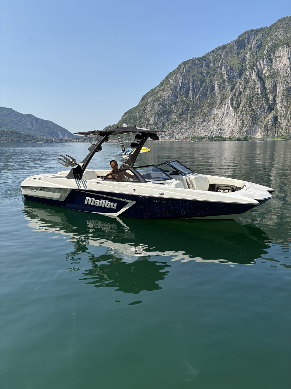 Malibu 24MXZ — Wakeboard · Wakesurf